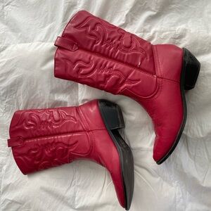 Women’s red cowboy boots